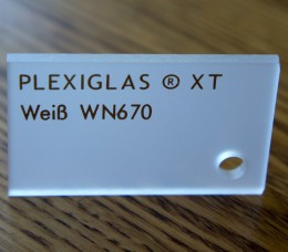 Оргстекло Plexiglas 2,05х3,05 2мм белое 01670 (молочное)